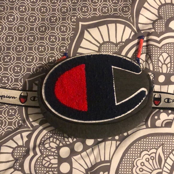 Handbags - Champion fanny pack